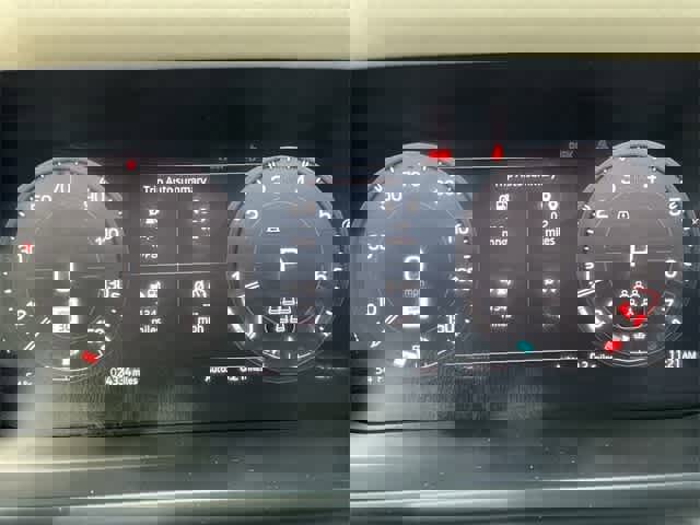 Used 2023 Land Rover Defender 110 S image 26