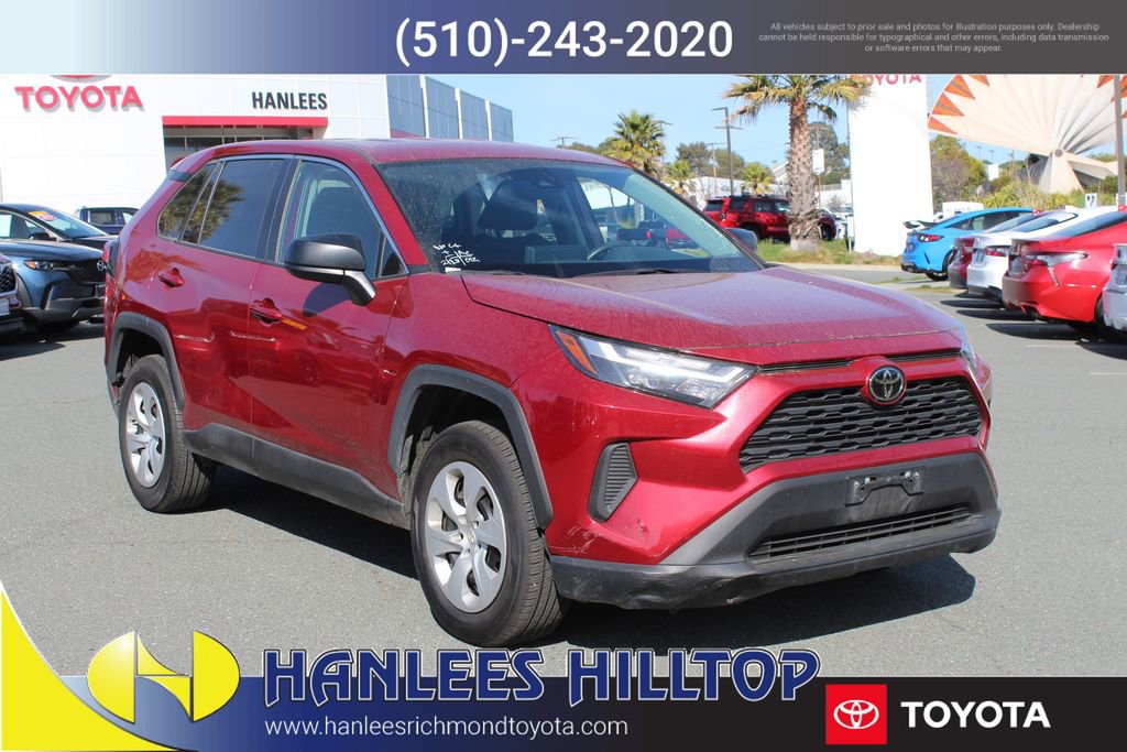 Used 2024 Toyota RAV4 LE image 5
