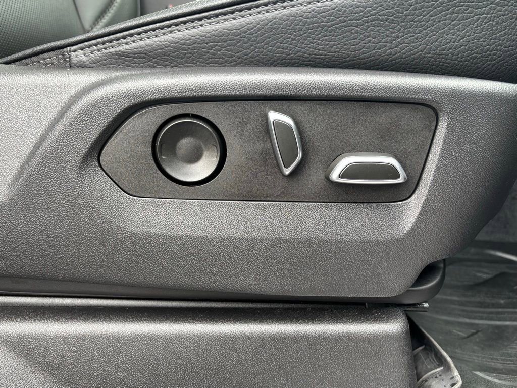 Used 2023 GMC Sierra 1500 Denali image 25