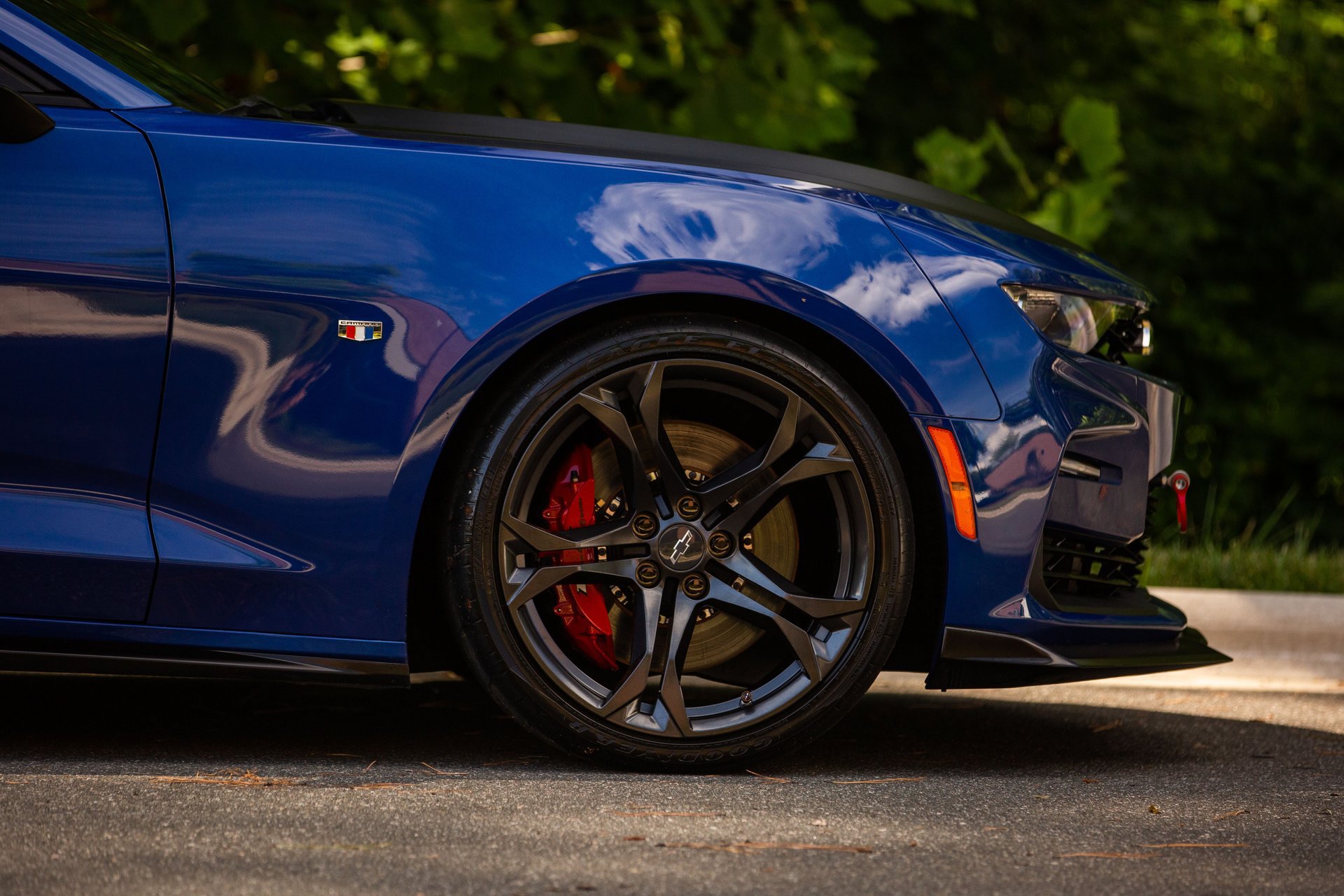 Used 2023 Chevrolet Camaro SS RWD image 8