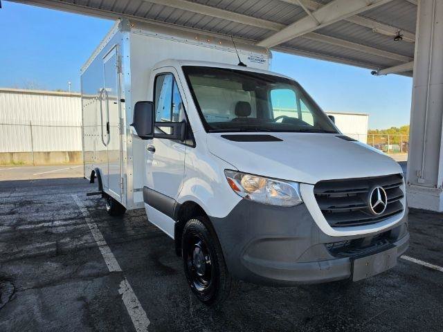 Used 2024 Mercedes-Benz Sprinter 3500 image 4