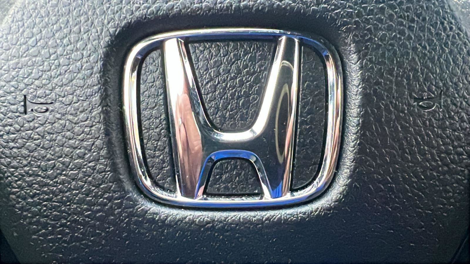 Certified 2025 Honda Civic Sport image 28