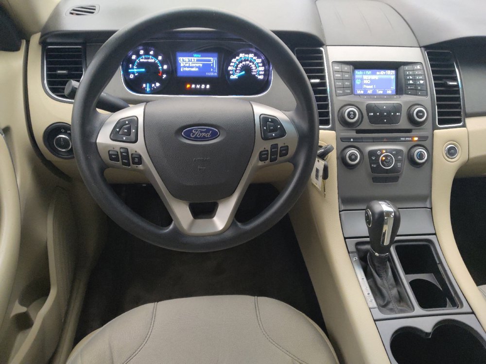 Used 2014 Ford Taurus SE image 22