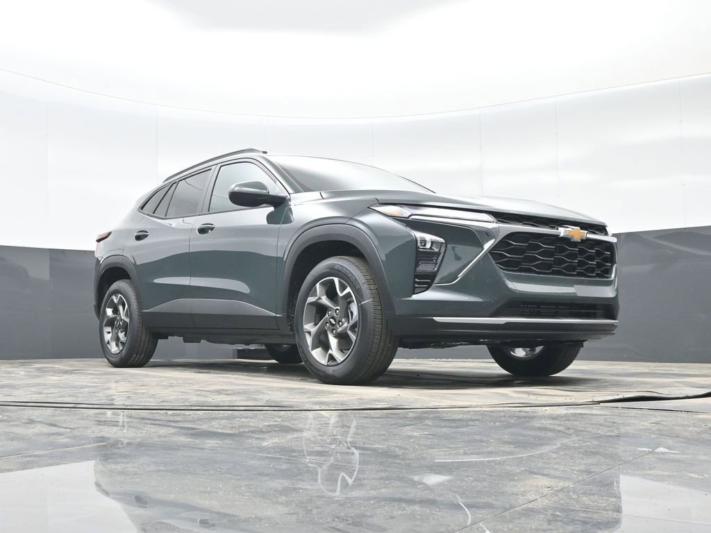 New 2026 Chevrolet Trax LT w/ Sunroof Package image 42