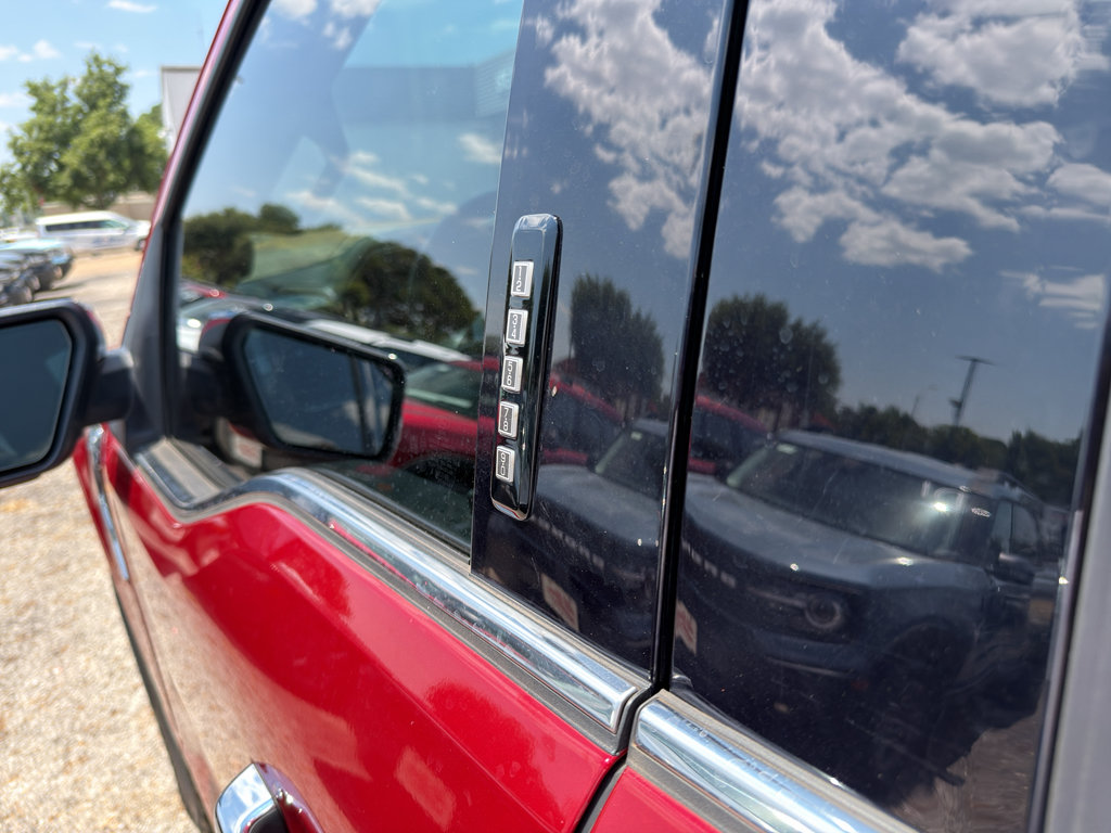 Used 2023 Ford F150 Lariat w/ Trailer Tow Package AWD/4WD image 14