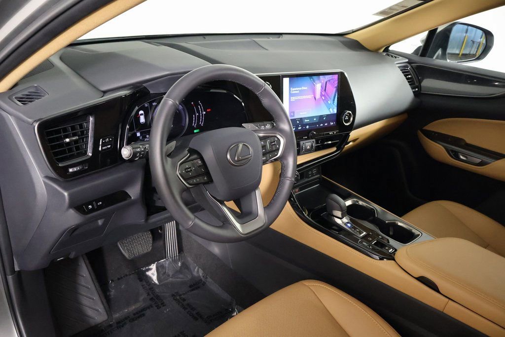 Certified 2026 Lexus NX 350h AWD w/ Accessory Package (2T) image 7