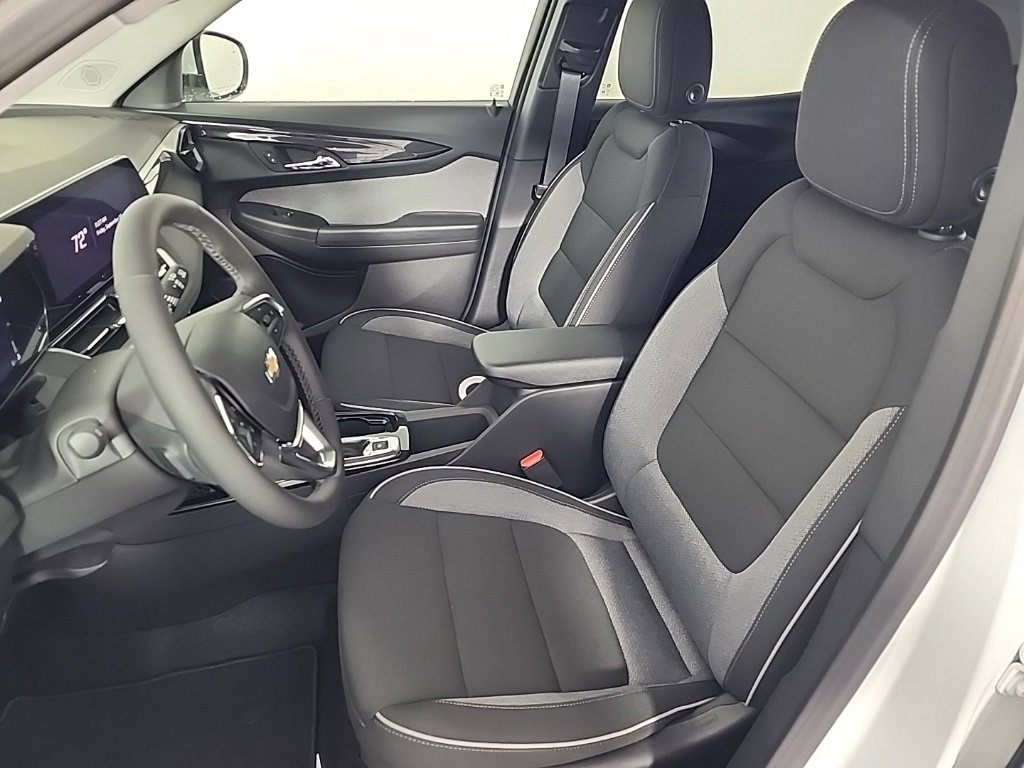 New 2026 Chevrolet TrailBlazer LT w/ Convenience Package image 16