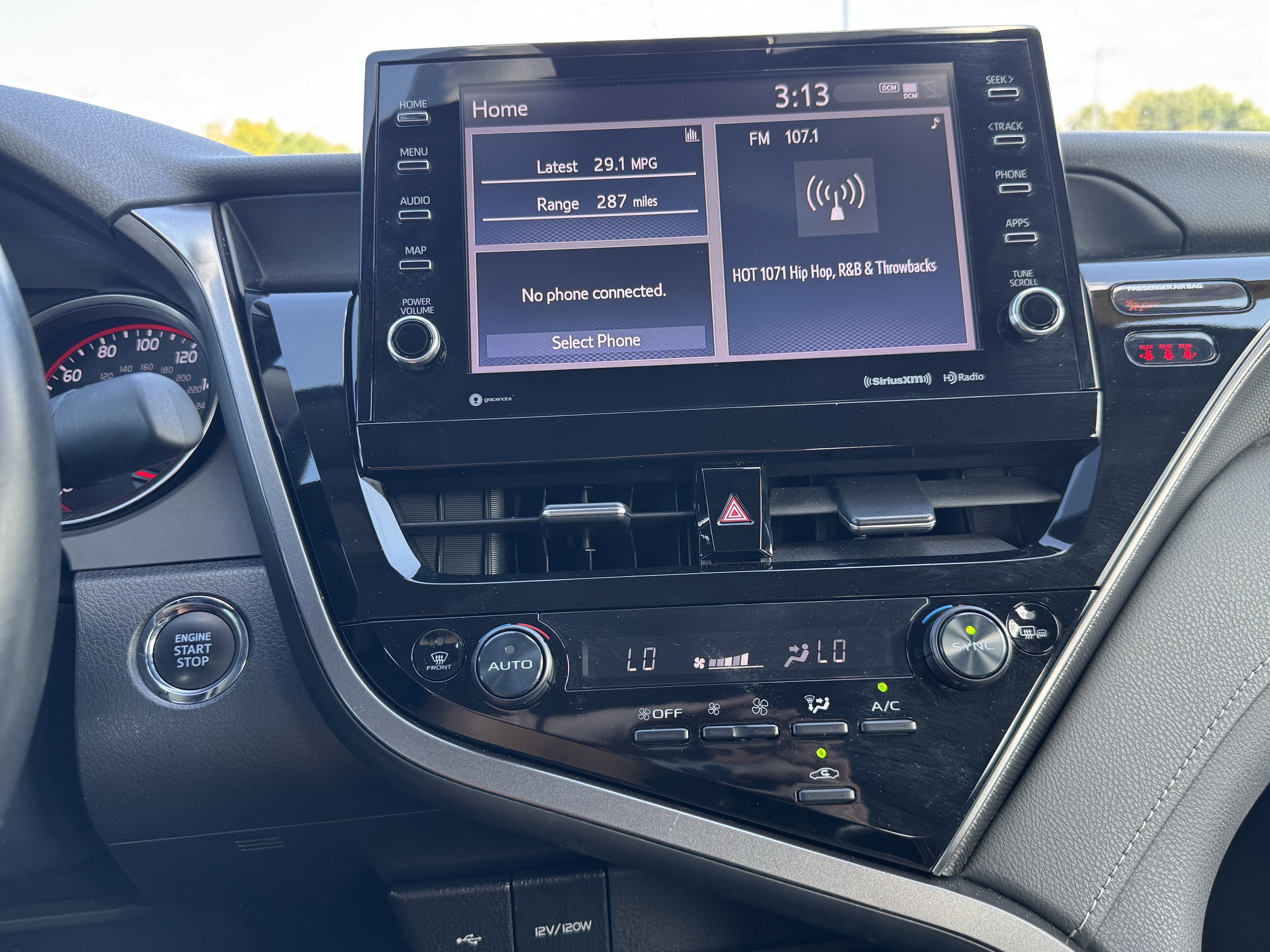 Used 2024 Toyota Camry XSE image 12