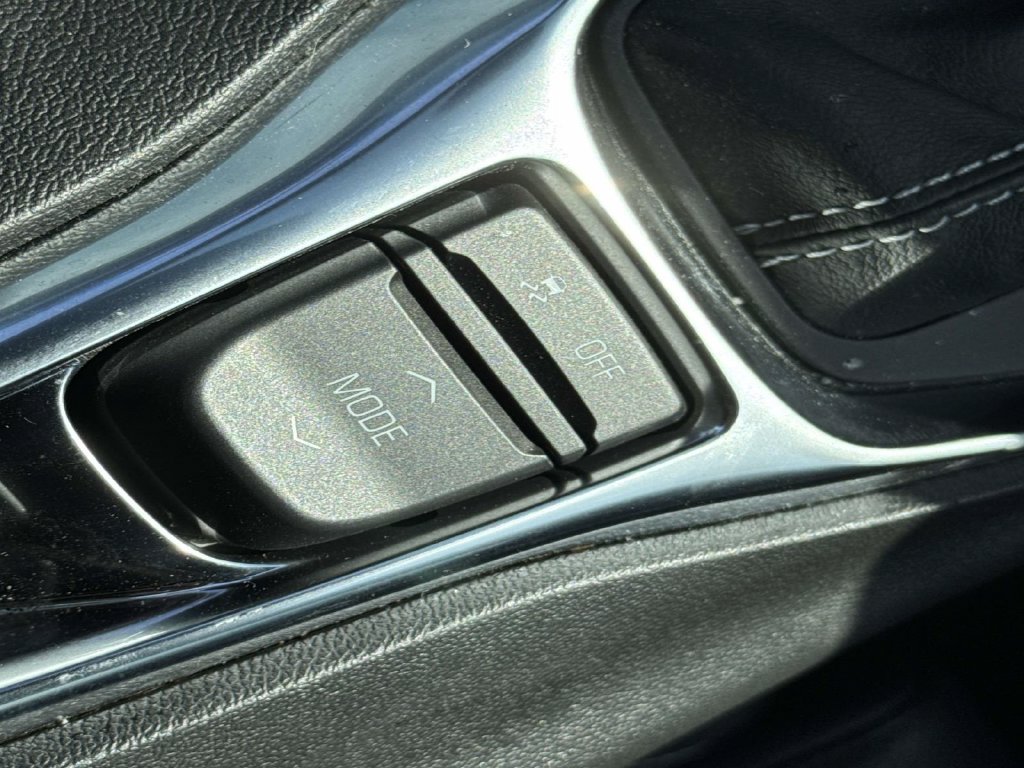 Used 2023 Chevrolet Camaro SS RWD image 26