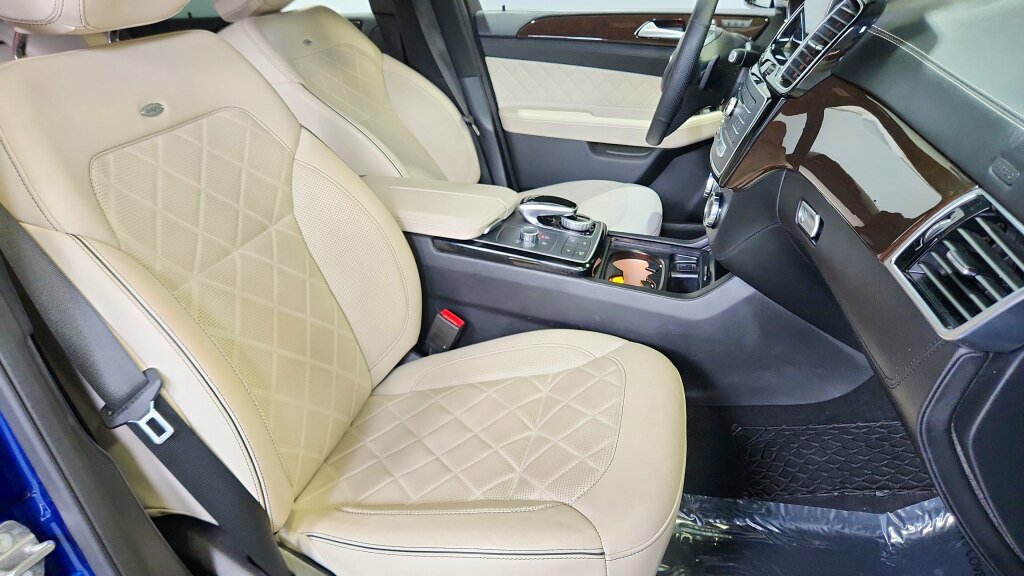 Used 2018 Mercedes-Benz GLE 43 AMG 4MATIC w/ Premium 3 Package image 20