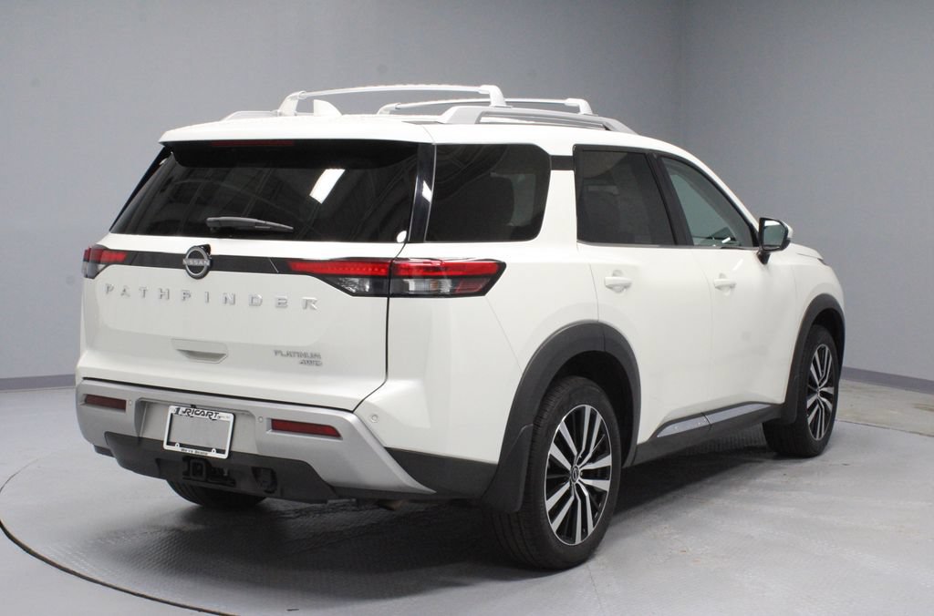 Used 2024 Nissan Pathfinder Platinum w/ Cargo Package AWD/4WD image 11