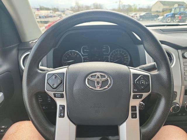 Used 2020 Toyota Tundra SR5 w/ SR5 Convenience Package image 19