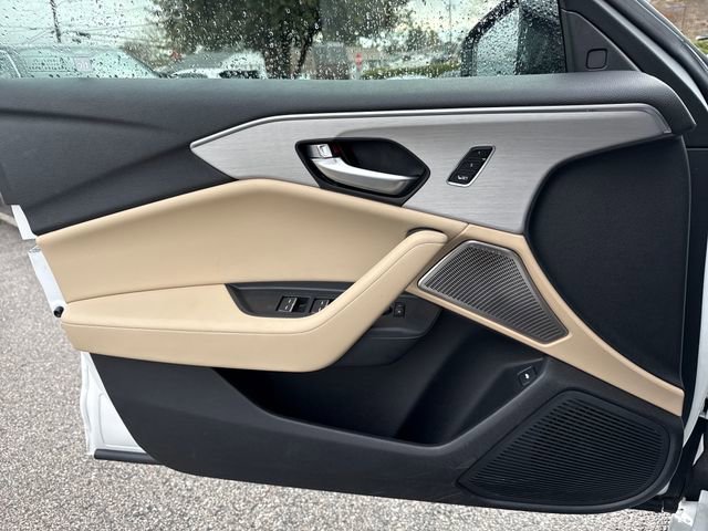 Certified 2025 Acura TLX w/ Technology Package image 22