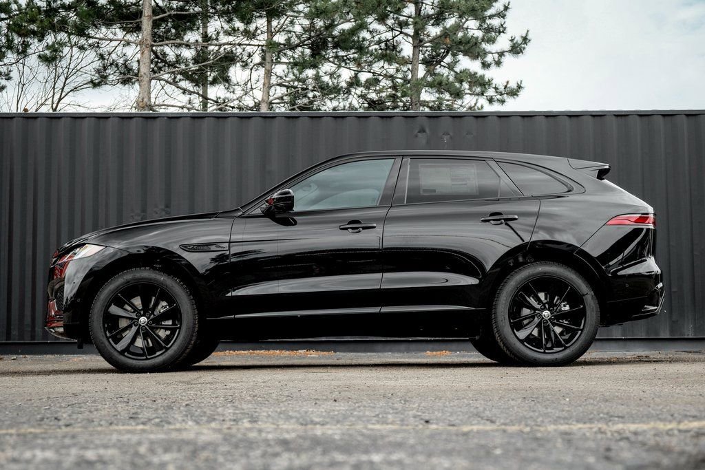 New 2026 Jaguar F-PACE R-Dynamic S video 3
