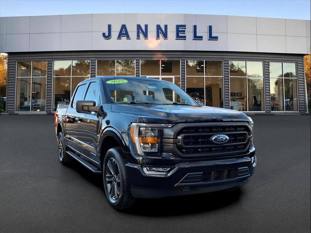 Used 2023 Ford F150 XLT w/ Equipment Group 302A High image 3