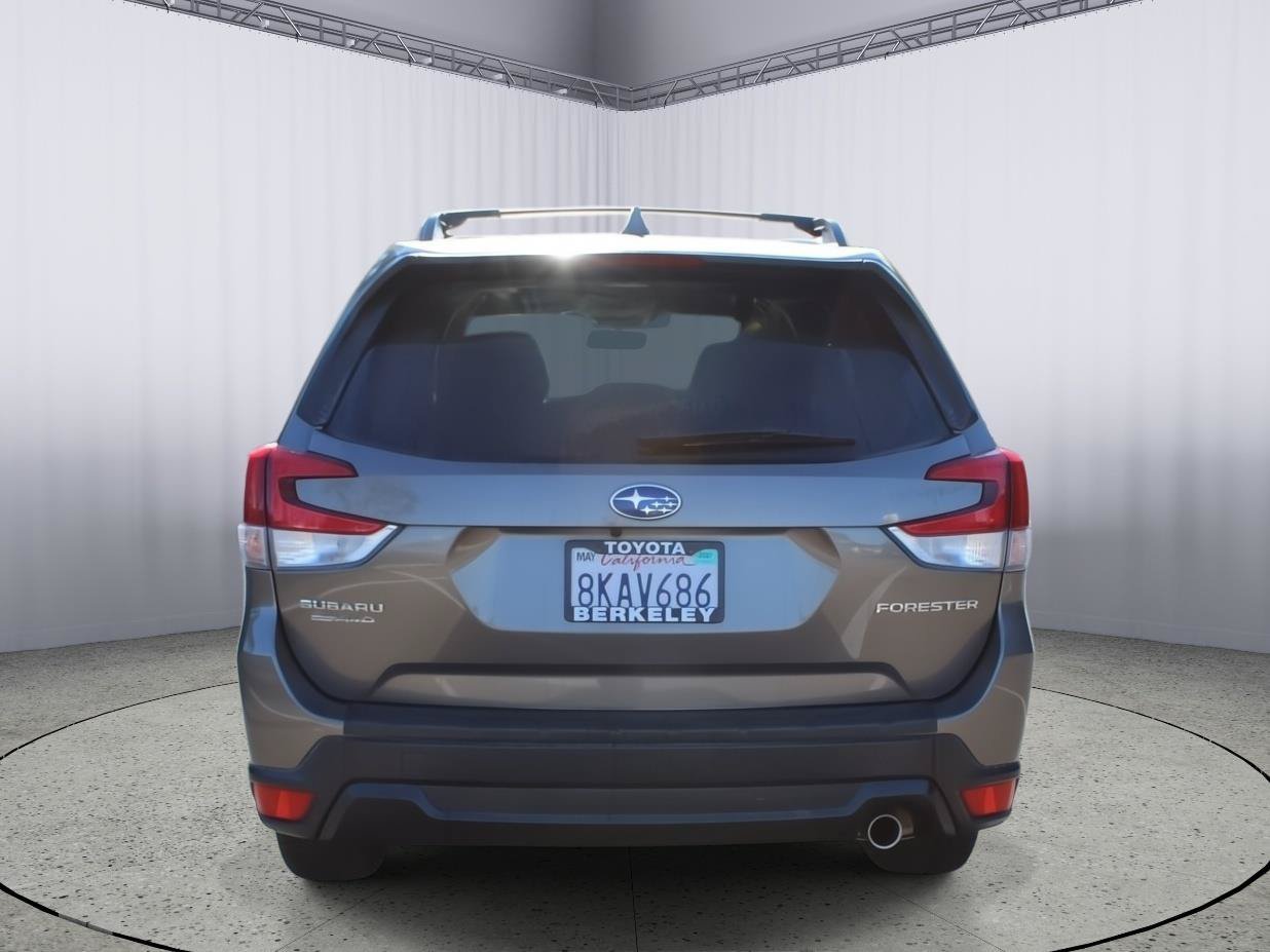 Used 2019 Subaru Forester Limited AWD/4WD image 7