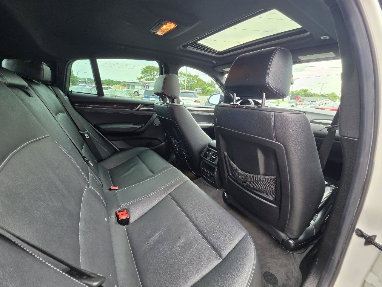 Used 2018 BMW X4 M40i AWD/4WD image 54
