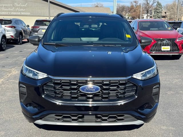 Used 2023 Ford Escape ST-Line w/ Tech Pack #1 image 8