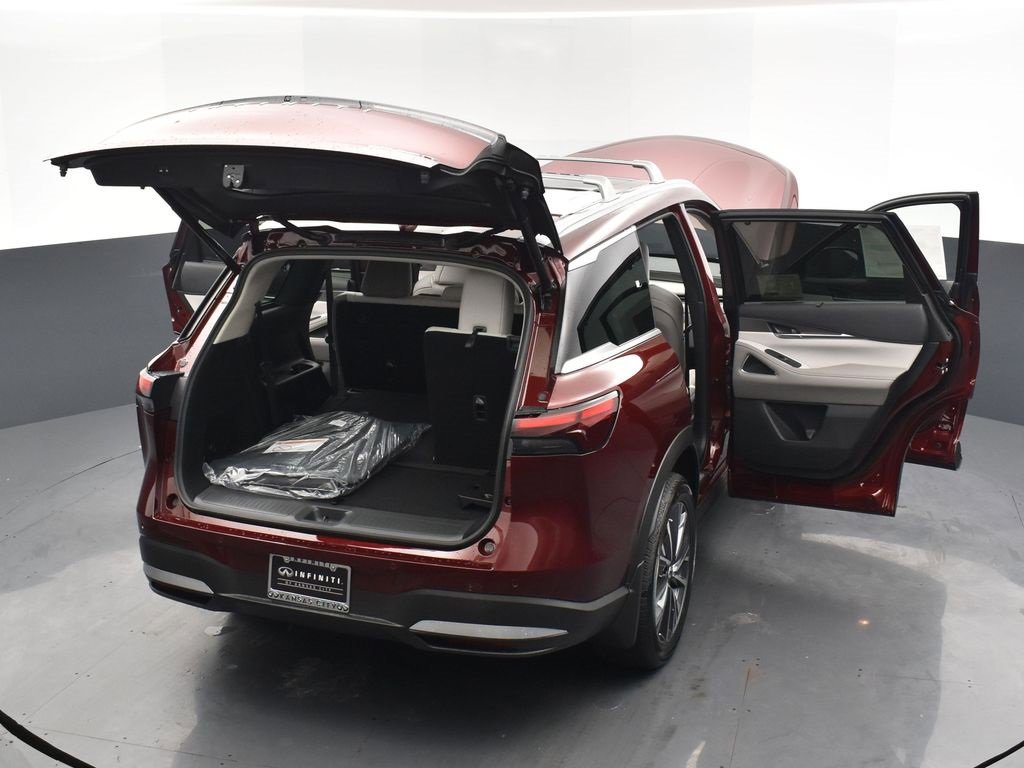 New 2026 INFINITI QX60 Luxe image 32