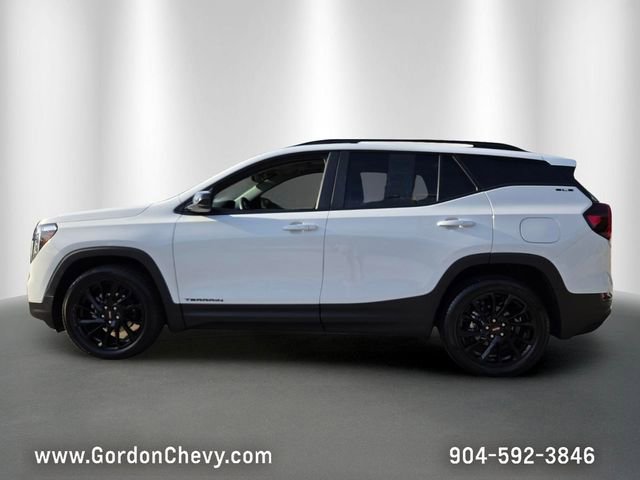 Certified 2023 GMC Terrain SLE w/ Driver Convenience Package FWD image 2