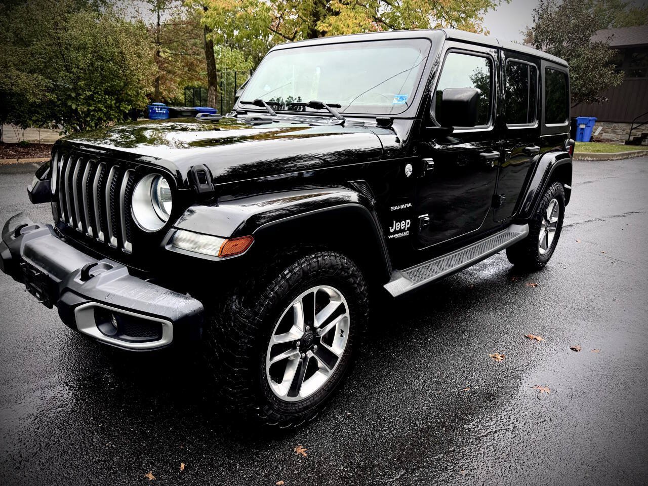Used 2018 Jeep Wrangler Unlimited Sahara w/ Cold Weather Group