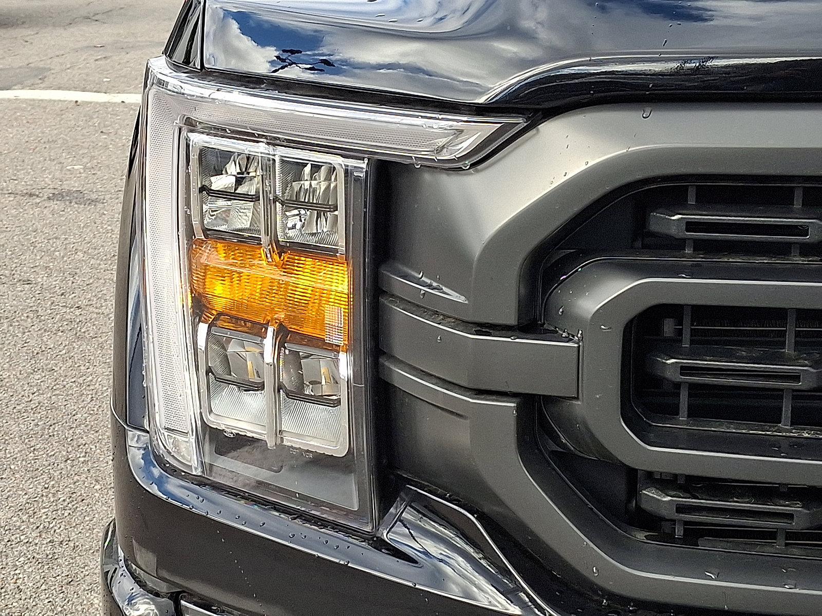 Certified 2023 Ford F150 XLT w/ Equipment Group 302A High image 9