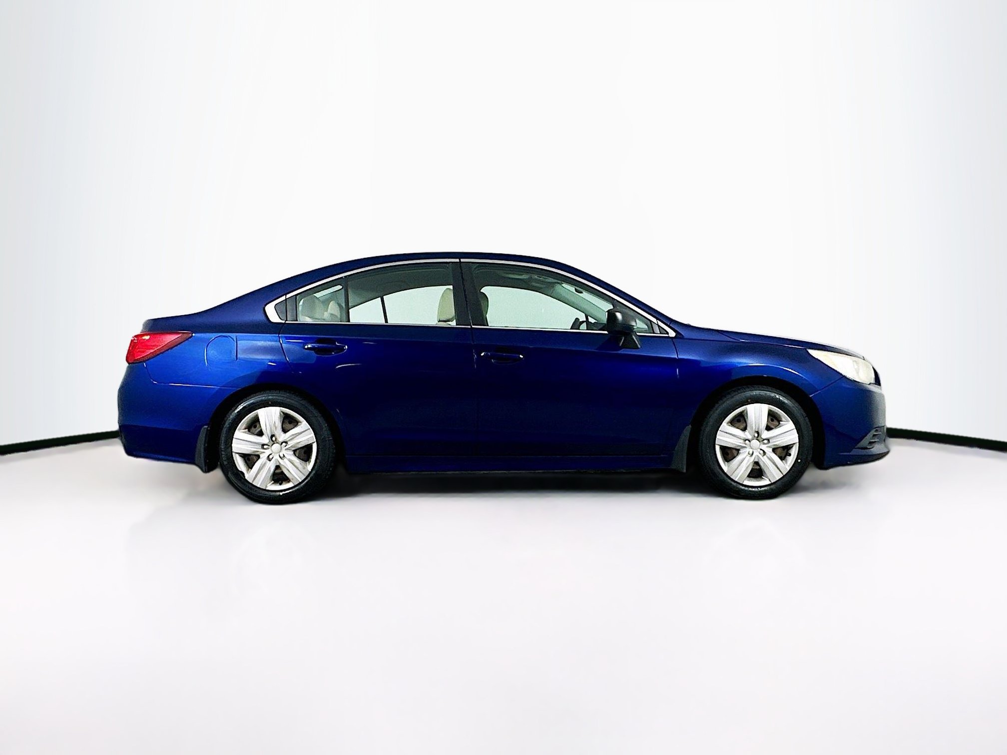 Used 2015 Subaru Legacy 2.5i AWD/4WD image 10
