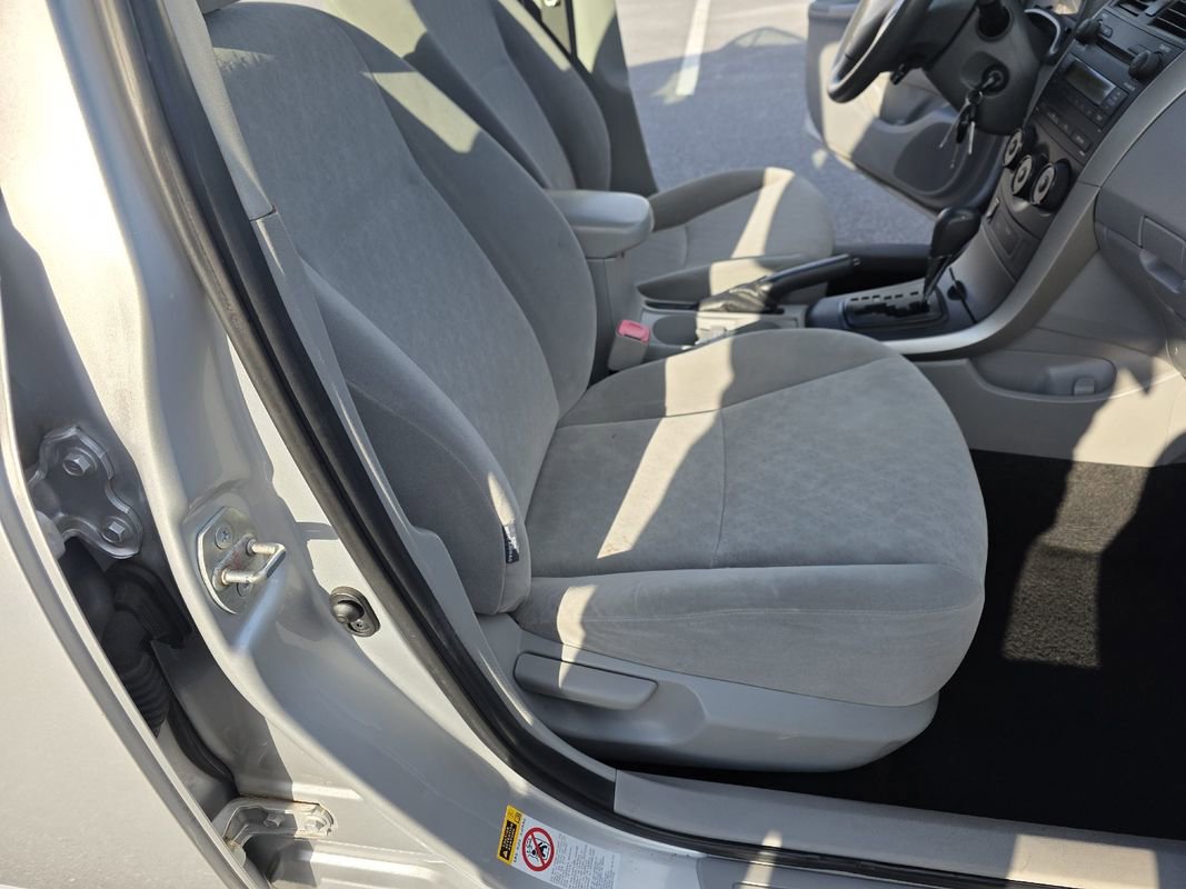 Used 2009 Toyota Corolla LE image 14