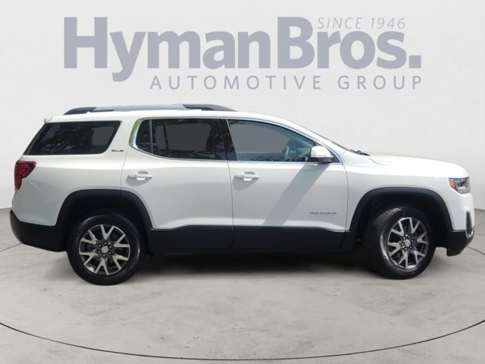Used 2023 GMC Acadia SLE w/ Driver Convenience Package AWD/4WD image 2