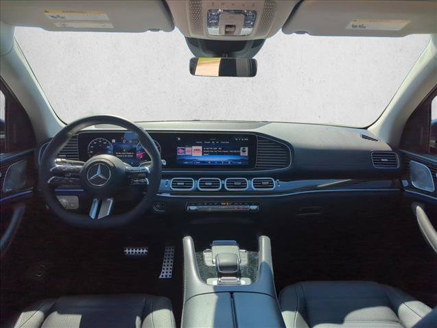 Used 2024 Mercedes-Benz GLS 450 4MATIC image 23