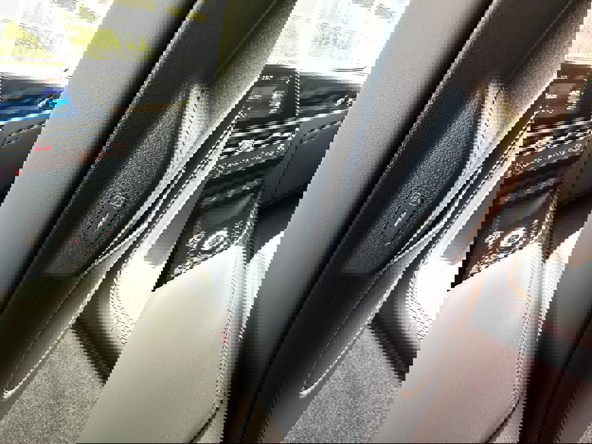 New 2025 Kia Niro Wind image 24