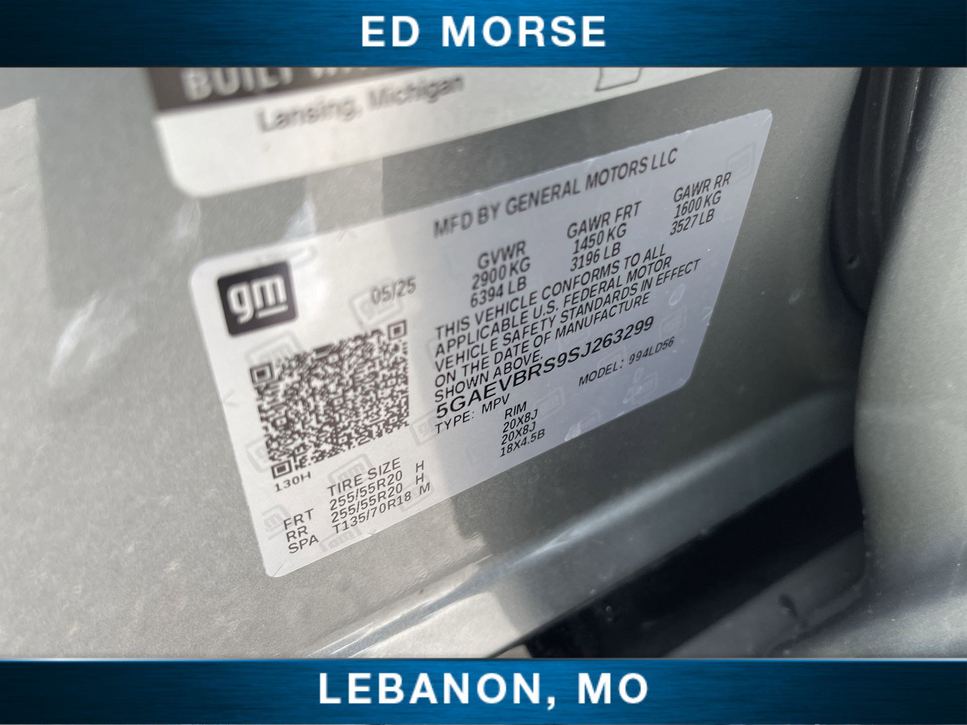 Used 2025 Buick Enclave Sport Touring image 32