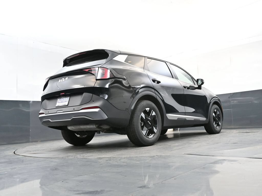 New 2026 Kia Sportage LX FWD image 16