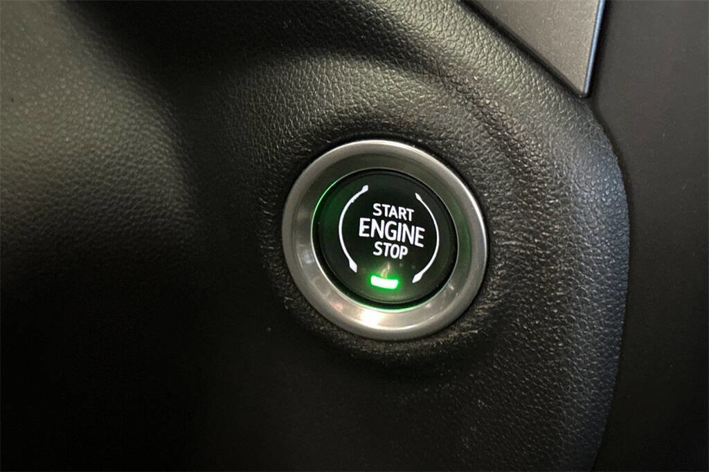 Used 2021 Chevrolet Silverado 1500 RST w/ Z71 Off-Road Package image 21