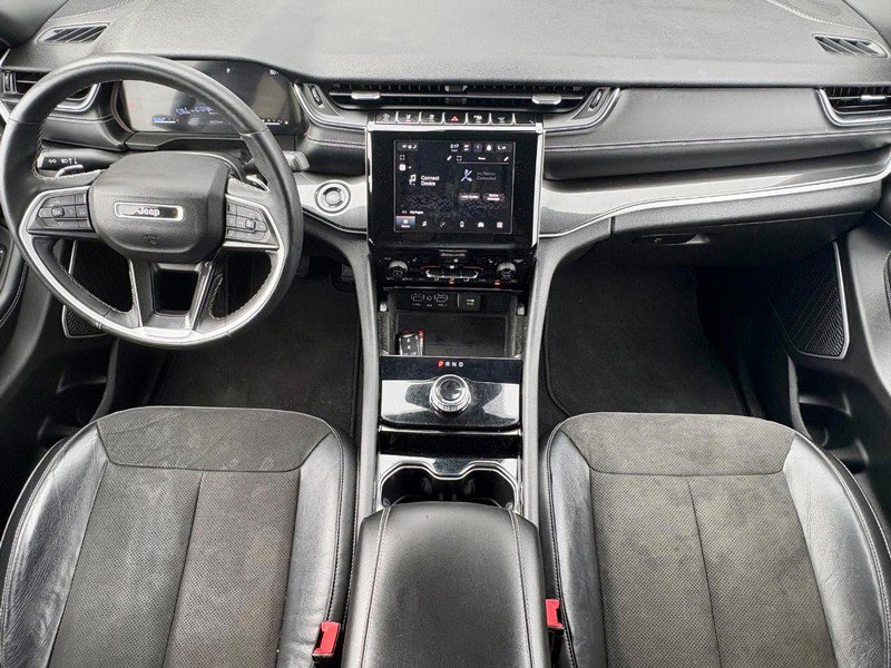 Used 2022 Jeep Grand Cherokee Altitude image 13