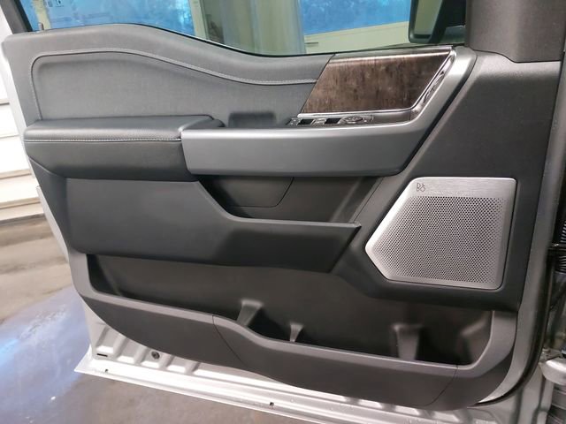 Certified 2022 Ford F150 Lariat w/ Equipment Group 502A High image 27