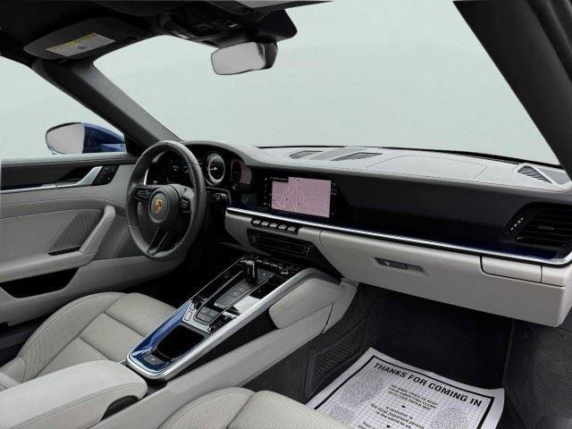 Used 2024 Porsche 911 Carrera RWD image 37