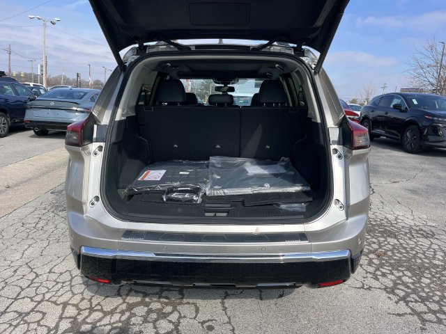 New 2026 Nissan Rogue Platinum w/ Platinum Premium Package AWD/4WD image 12