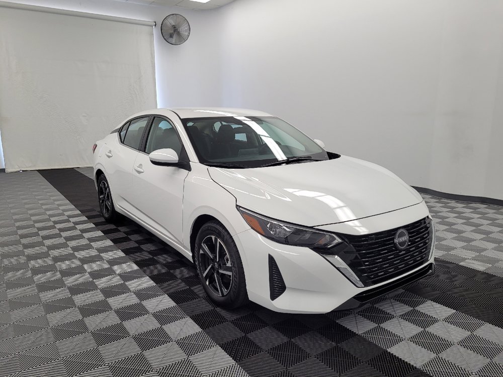 Used 2025 Nissan Sentra SV FWD image 13