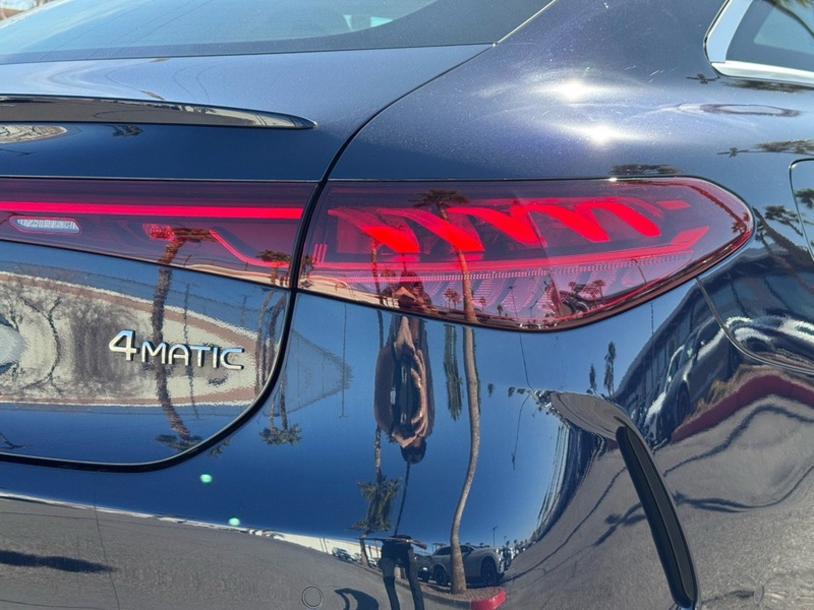 Certified 2023 Mercedes-Benz EQS 580 4MATIC Sedan image 19