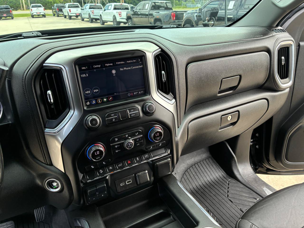 Used 2021 Chevrolet Silverado 1500 LT Trail Boss w/ Convenience Package II AWD/4WD image 19