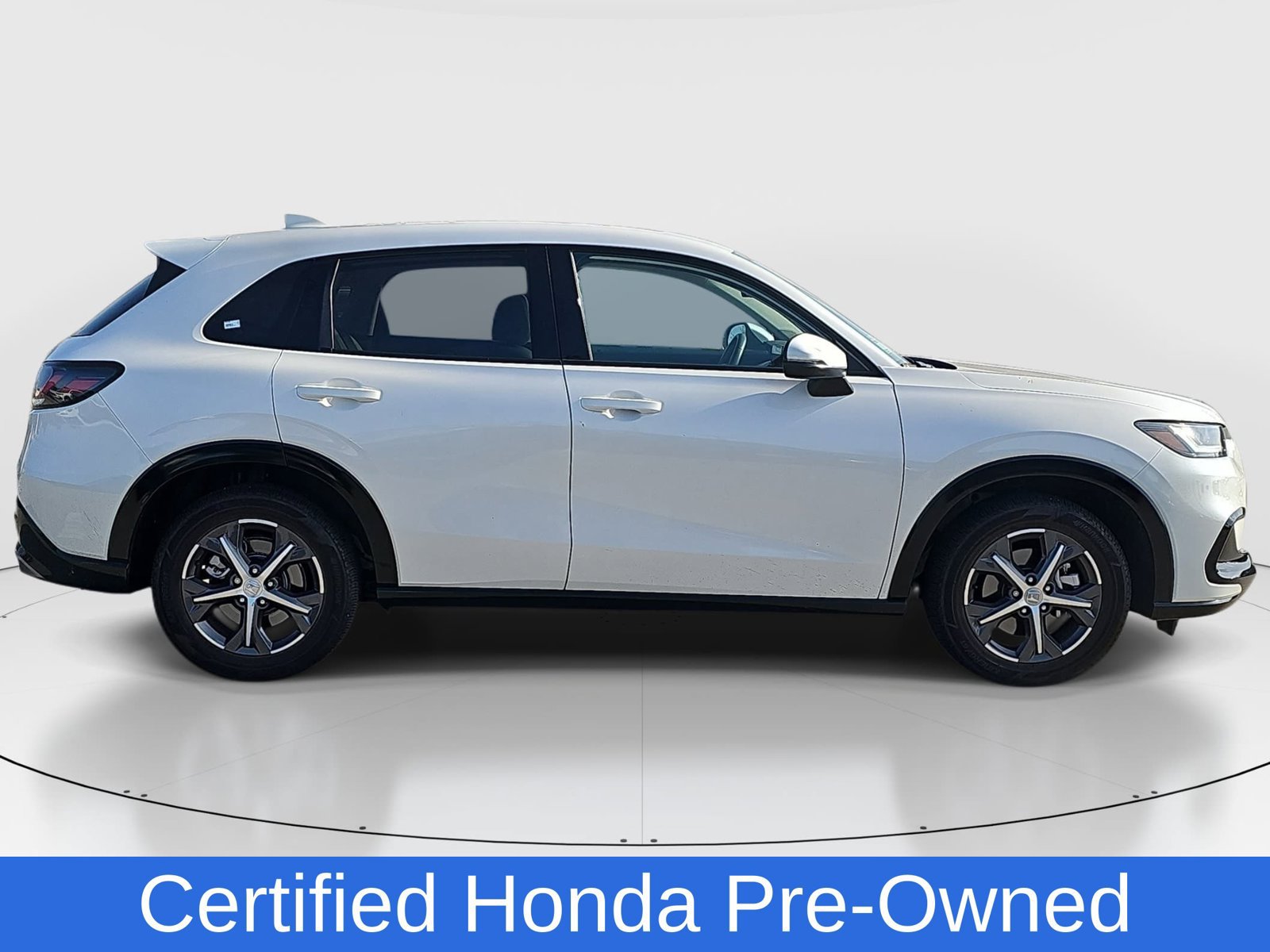 Used 2024 Honda HR-V EX-L image 4