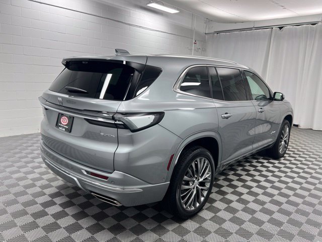 Used 2026 Buick Enclave Avenir w/ Super Cruise Package FWD image 5