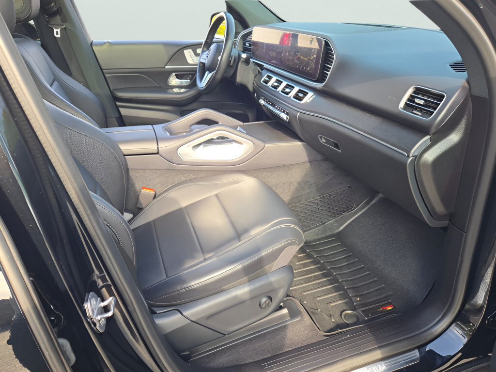 Used 2020 Mercedes-Benz GLE 350 4MATIC image 7