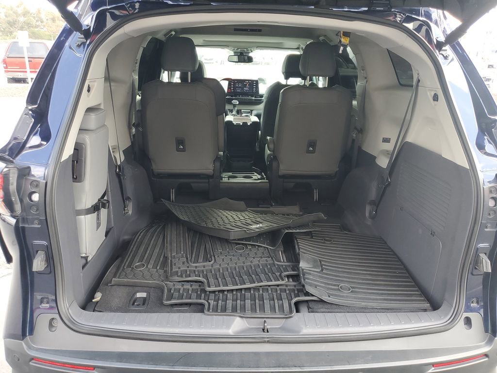 Used 2022 Toyota Sienna XLE image 29