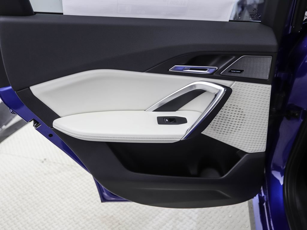 New 2026 BMW X1 xDrive28i w/ Technology Package image 19