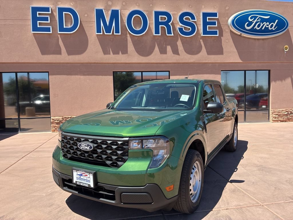 Used 2025 Ford Maverick XL w/ Equipment Group 102A AWD/4WD image 39