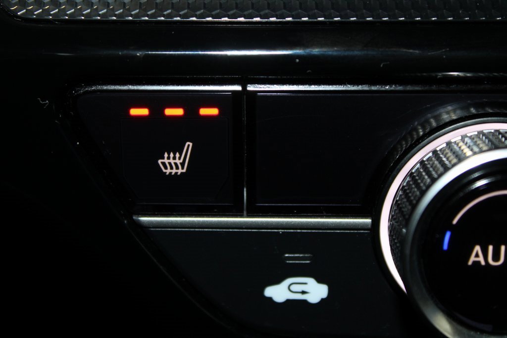 Used 2023 Honda CR-V Sport Touring image 32