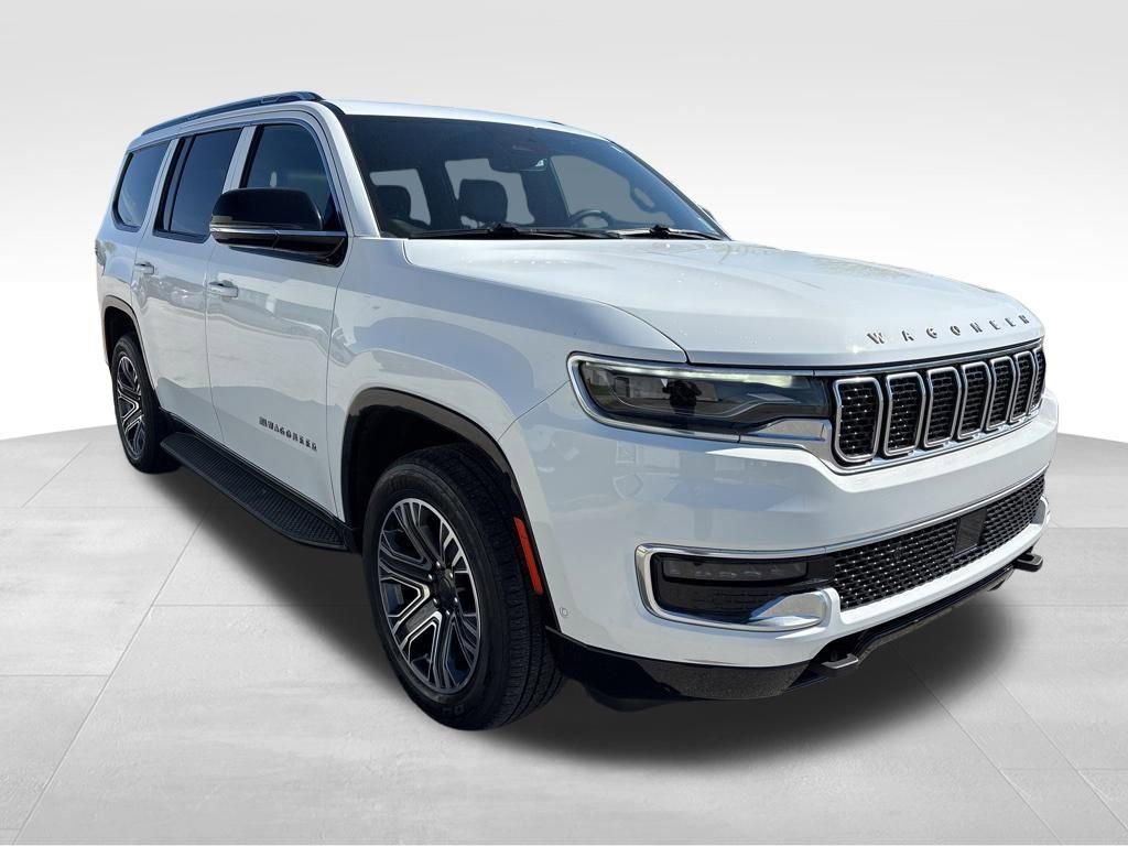 Used 2023 Jeep Wagoneer 4WD w/ Premium Group I image 3