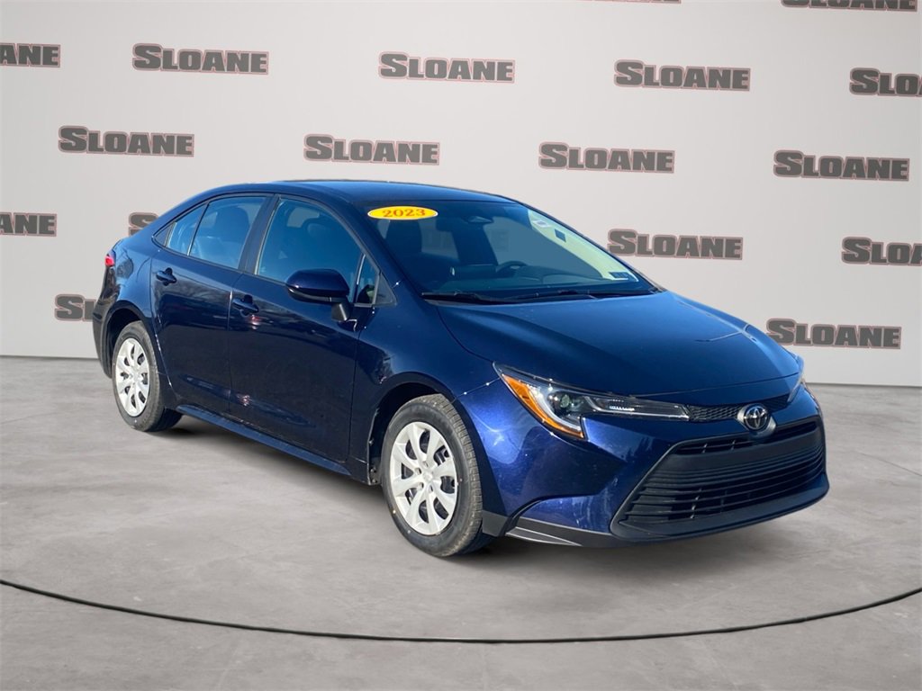 Used 2023 Toyota Corolla LE image 7